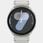 Samsung Galaxy Watch 7 44mm LTE 2GB 32GB / 1.5 Inch Super AMOLED Display / 425 mAh / IP68 water Resistant / SML315FZSAXSG - Silver