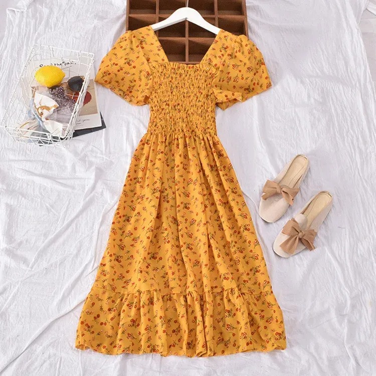 Breezy Bohemian Maxi Dress: Flowy Floral Delight for Summer Soirees