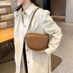 Retro Underarm Saddle Bag for Women New Trendy and Fashionable Simple Shoulder Bag Cross Body Bag - Image 4