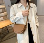 Retro Underarm Saddle Bag for Women New Trendy and Fashionable Simple Shoulder Bag Cross Body Bag - Image 3