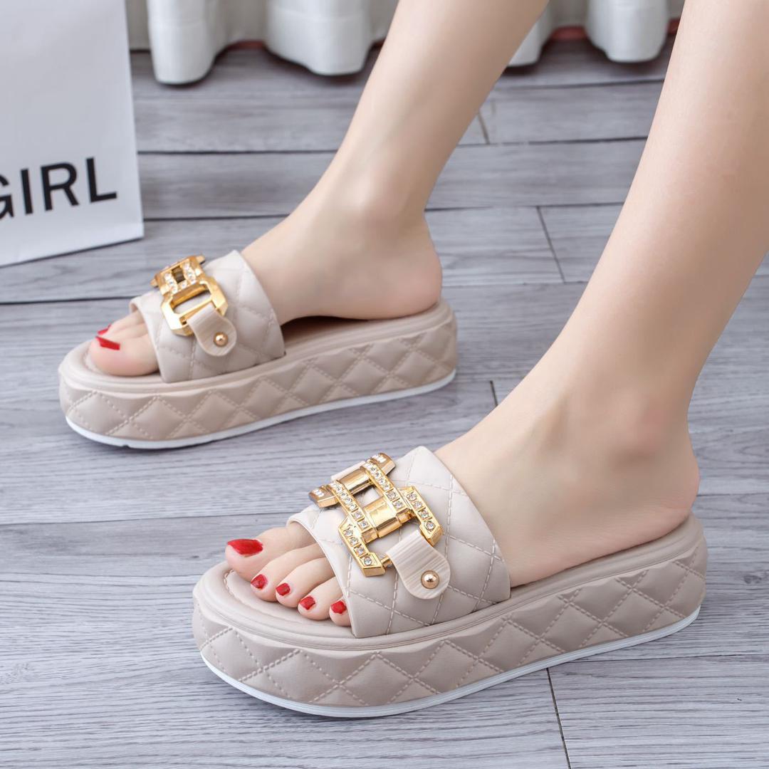 Cross Border Korean Style slippers Slides Ladies Cross Border Korean Style slippers Slides Ladies - Image 1