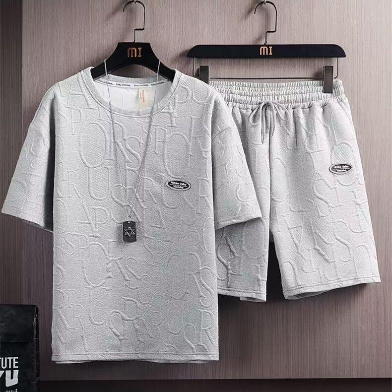White men's casual embossed T-shirt and shorts summer set in Qatar